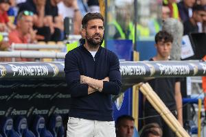 云开体育-MSN：勒沃库森本月公布新任主帅，预计法布雷加斯、滕哈赫二选一