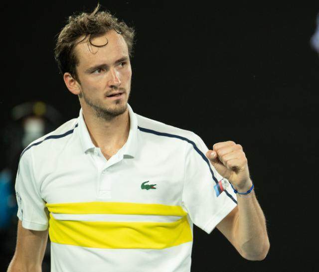 云开体育-迈阿密95后“四小巨头”领衔 卡拉采夫或成最大变数